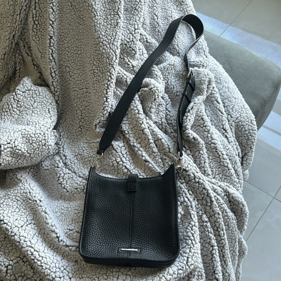 Rebecca Minkoff Genuine Leather Crossbody Black Purse - Picture 3 of 4